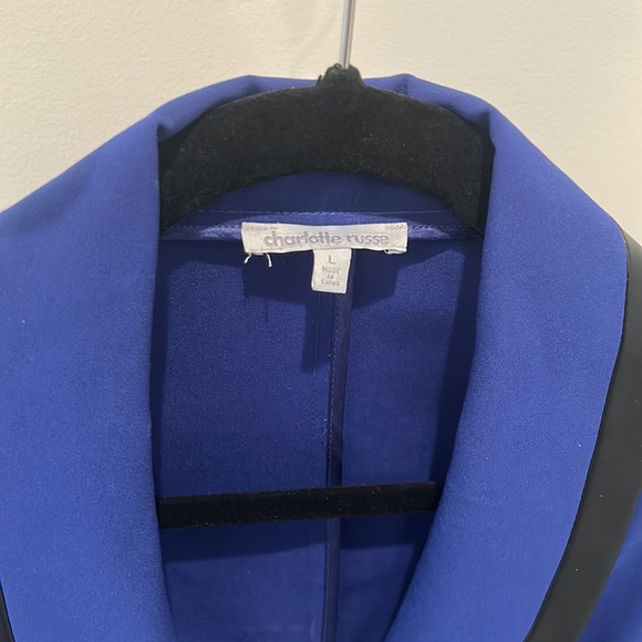 Royal Blue Blazer with Leather trim, 3/4 length sleeves with zipper pockets - Picture 3 of 6